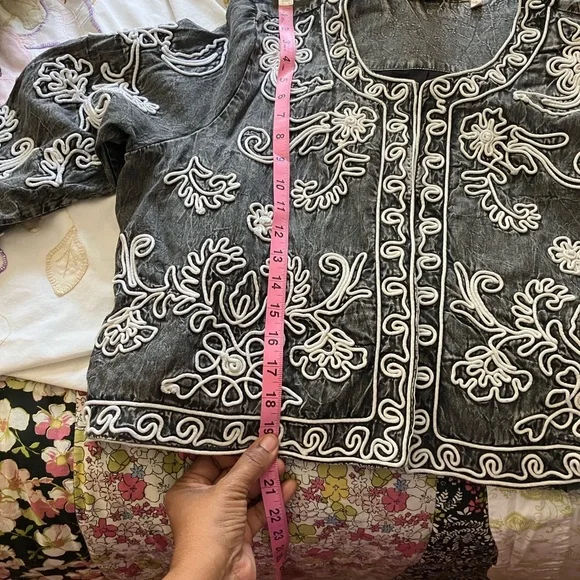 Soft Surroundings Textured Gray Top - Picture 3 of 8